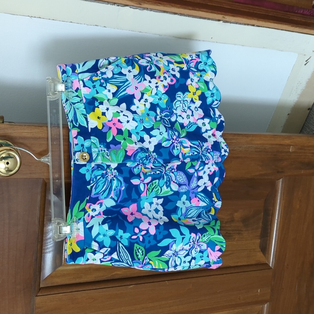 Lilly Pulitzer skirt